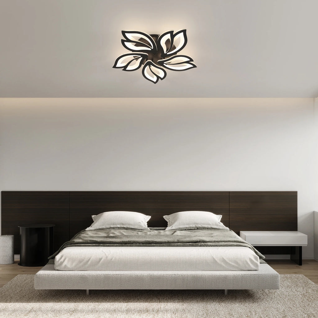 Black Petal – nowoczesna lampa sufitowa
