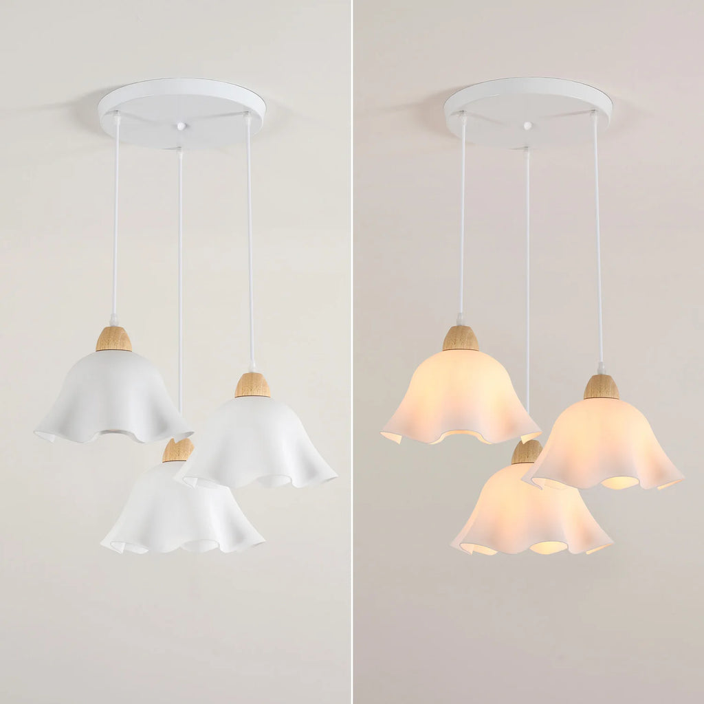 3-Head Pendant Lamps,Flower-Shaped Chandelier Retro Wooden Ceiling Light Flower Design E27 Base Lighting (Bulb not included）