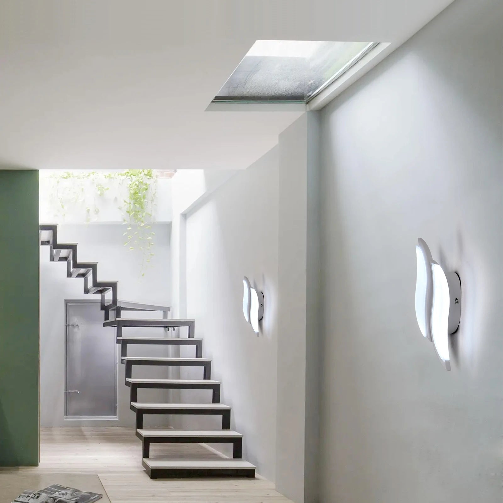 LED  Wall Sconce,12W Acrylic Wall Lamp Leaf-Shaped Design Cool White Light 6500K for Bedroom Living Room Corridor