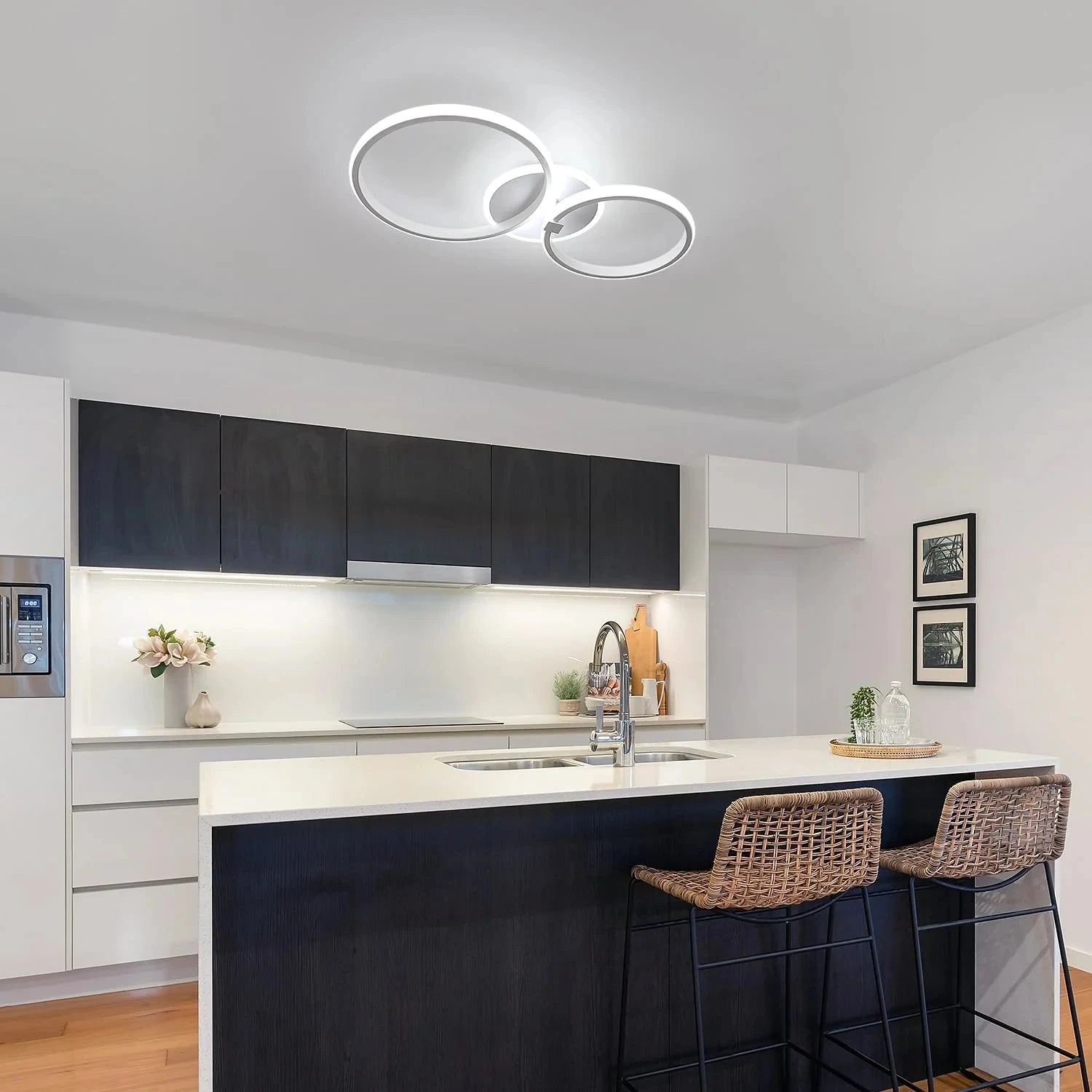 Orbita Gold – nowoczesna lampa sufitowa