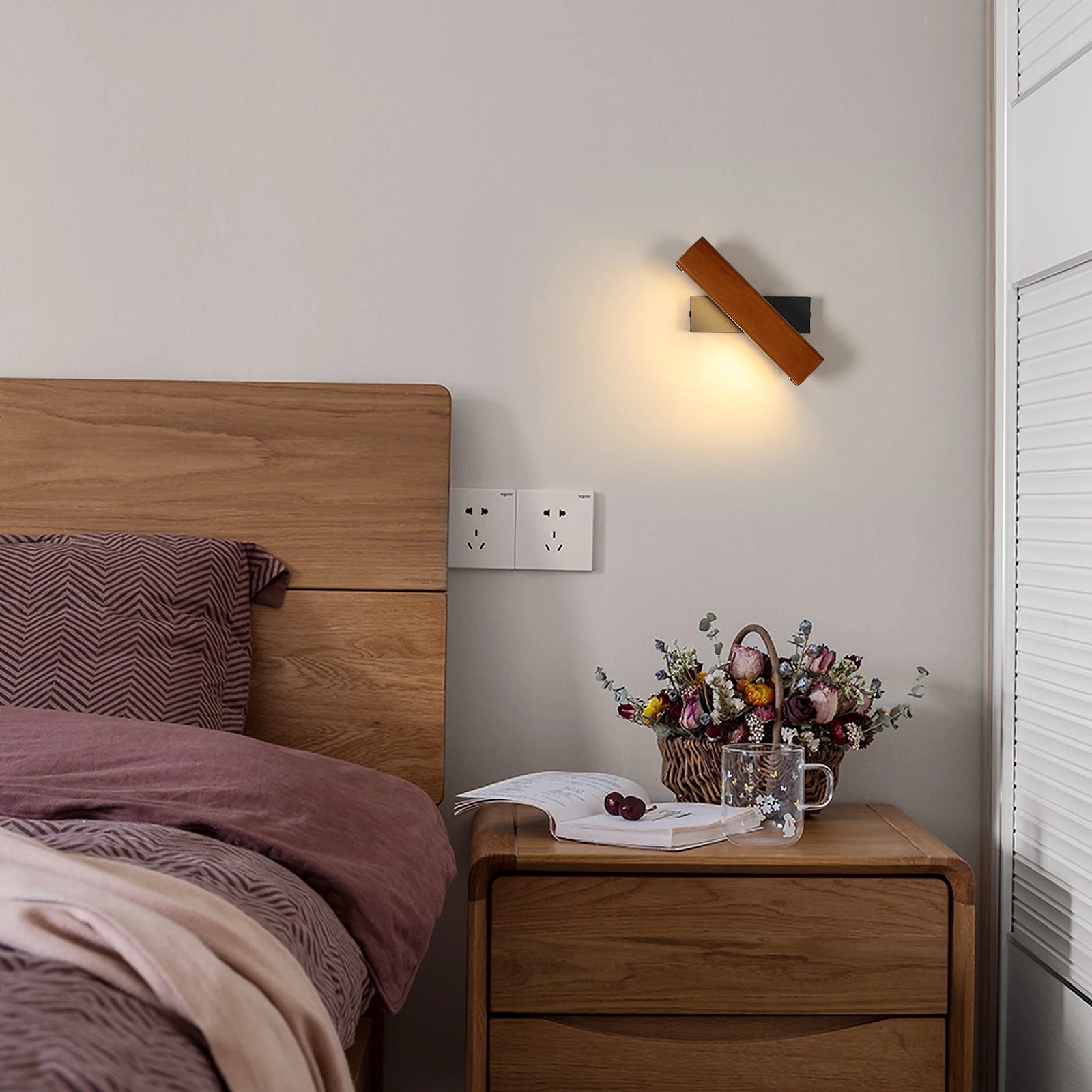 360° Rotatable Wall Light,Modern LED Wall Lamp  Bedside Lamp,Indoor Wooden Wall Sconce for Bedroom Living Room Hallway, 3000K Warm White Light