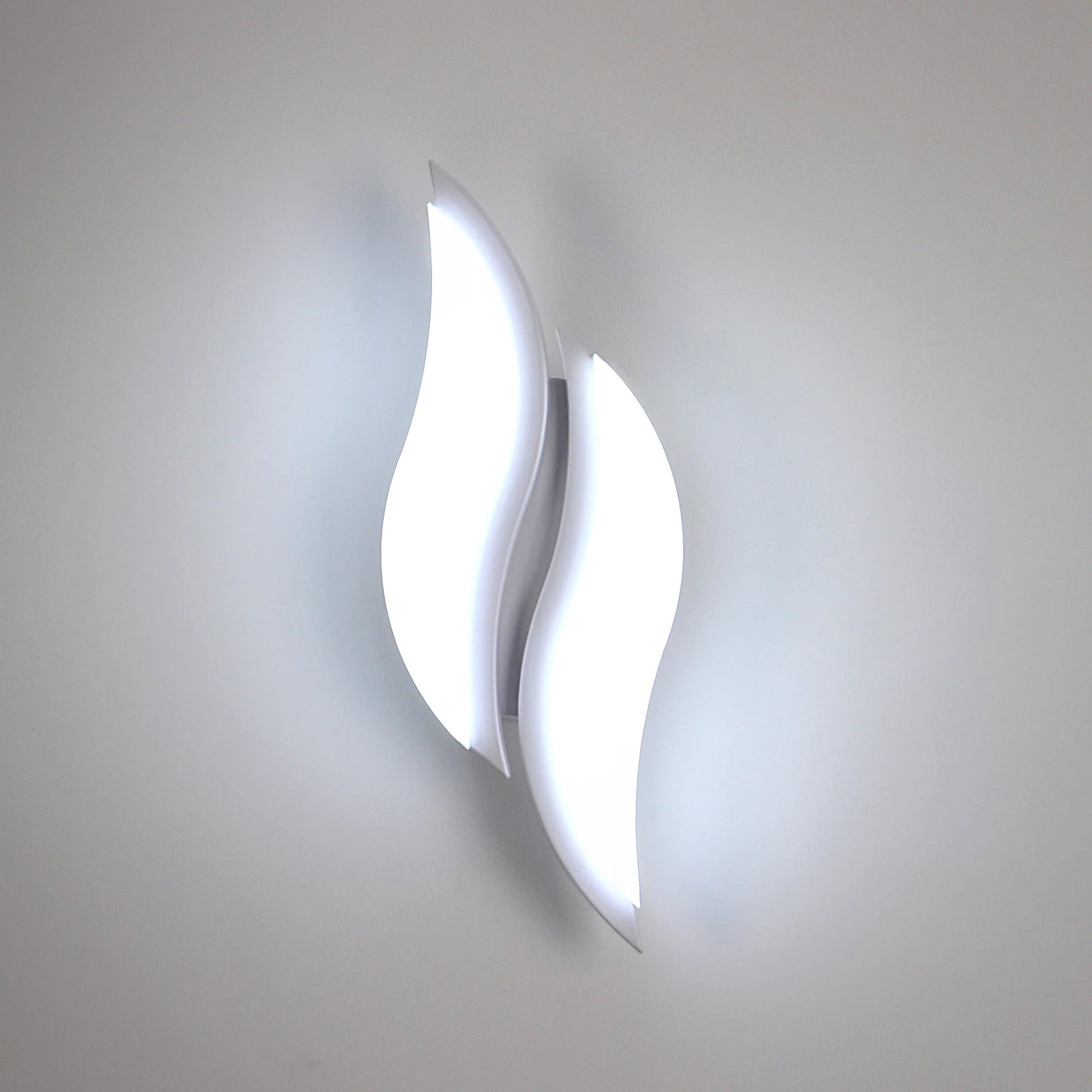 LED  Wall Sconce,12W Acrylic Wall Lamp Leaf-Shaped Design Cool White Light 6500K for Bedroom Living Room Corridor